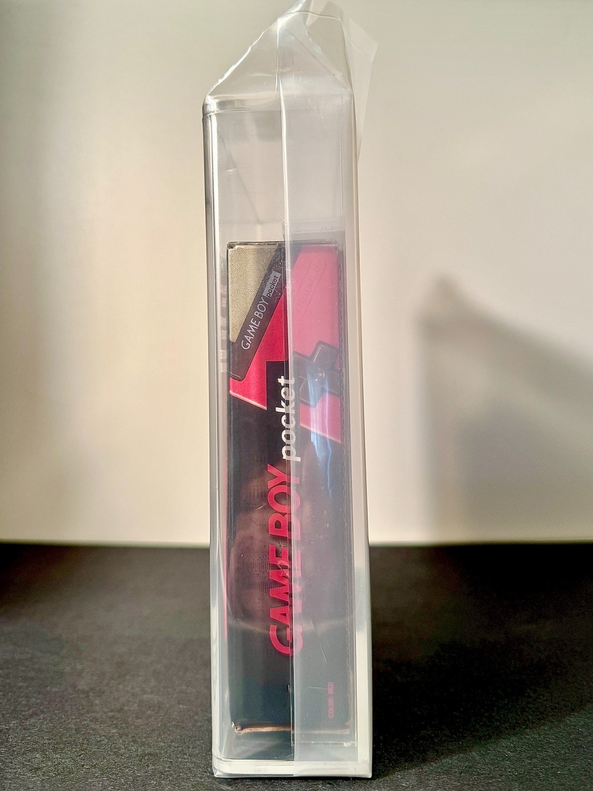 Nintendo Game Boy Pocket Red VGA 85 NM+ Factory Sealed Silver Label 1997