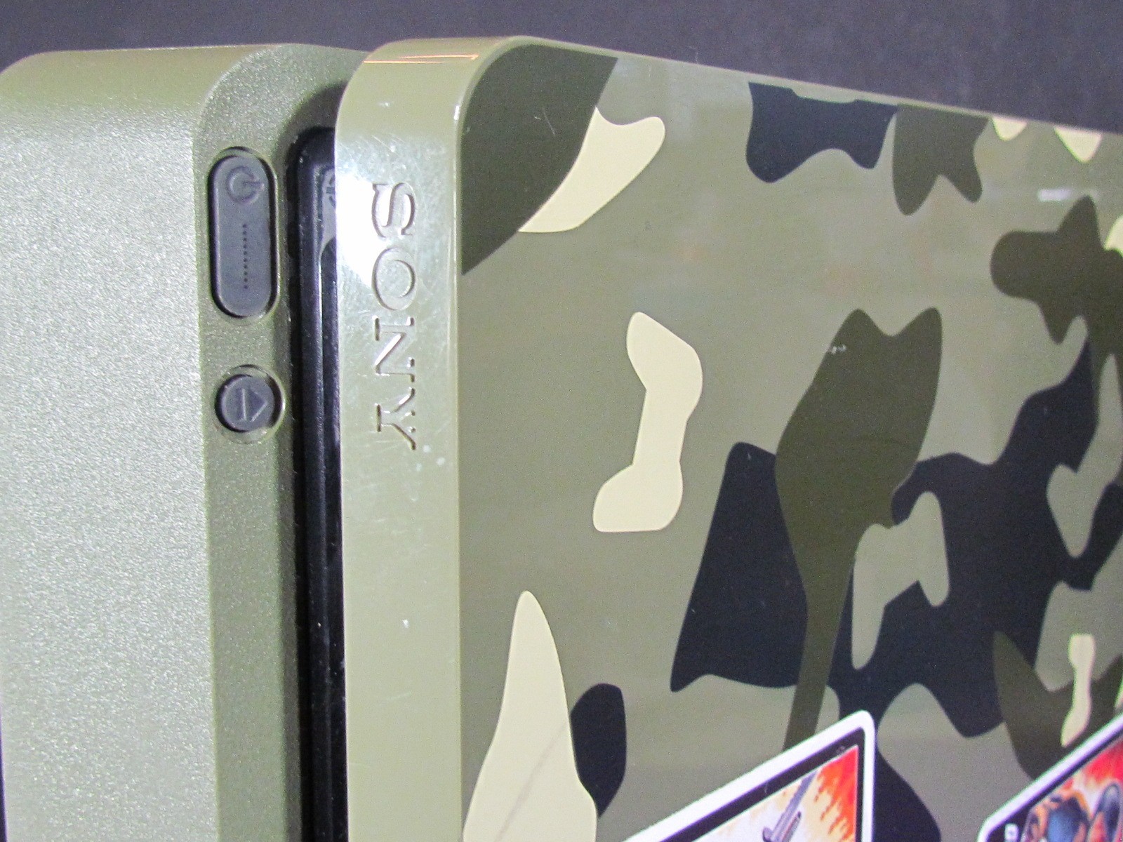 Sony PlayStation 4 Slim Call of Duty: WWII Limited Edition 1 TB Green Camouflage