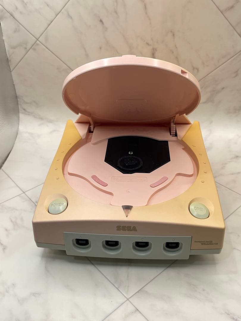 Sega Dreamcast console Sakura Taisen HKT-3000 tested
