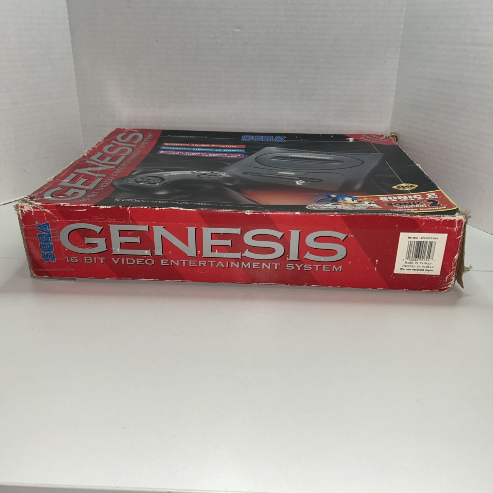 SEGA GENESIS MODEL 2 CONSOLE IN BOX – PLEASE READ