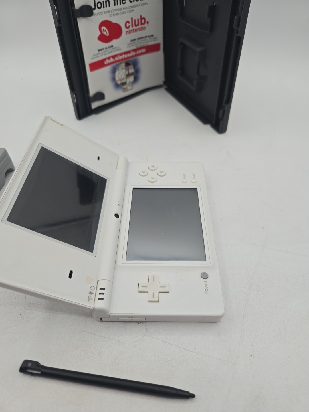 Nintendo DSi Japanese Menu, Plays USA Games, Ships from USA Bundle Clean White