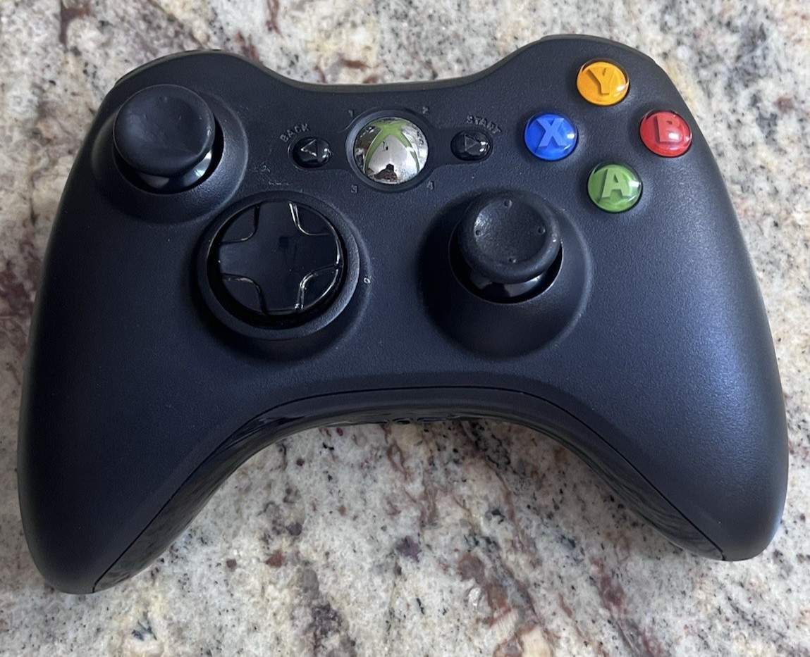 Microsoft Xbox 360 S Slim 250GB Console System + Controller – Tested Working