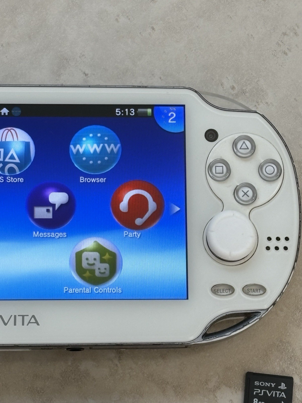 Sony PlayStation Vita White Handheld System – w/ 8GB Memory Card Read Desc