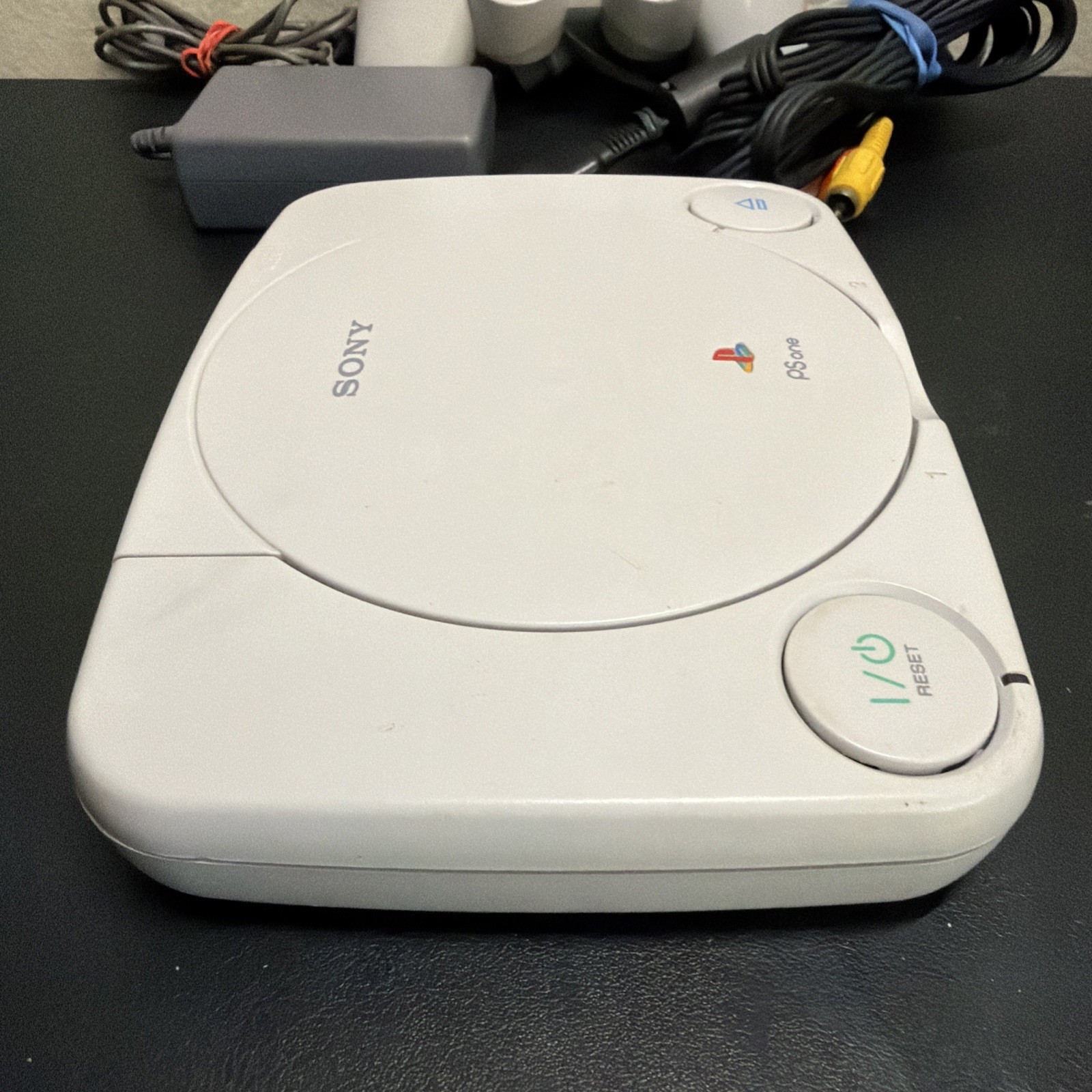 Sony PlayStation 1 PSOne White Console Video Game System SCPH-101