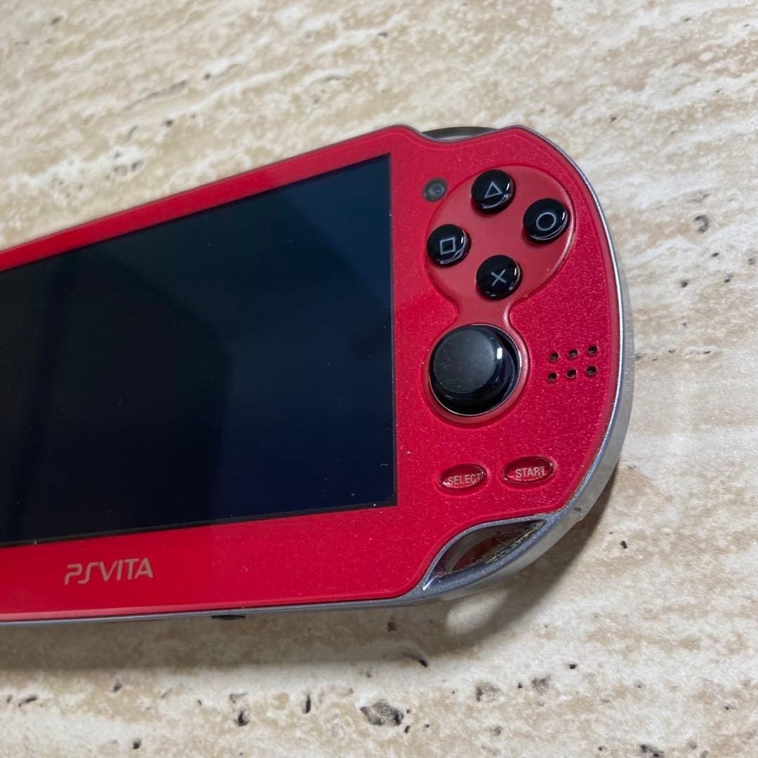 PS Vita 1000 Soul Sacrifice Premium Edition Red Complete 6669