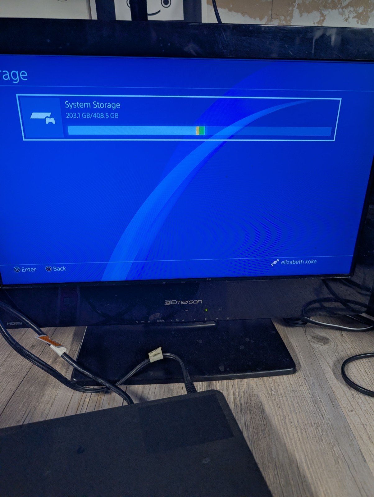 PlayStation 4 Slim 500gb Console w/ Controller & Cables Low 10.5 Firmware – READ