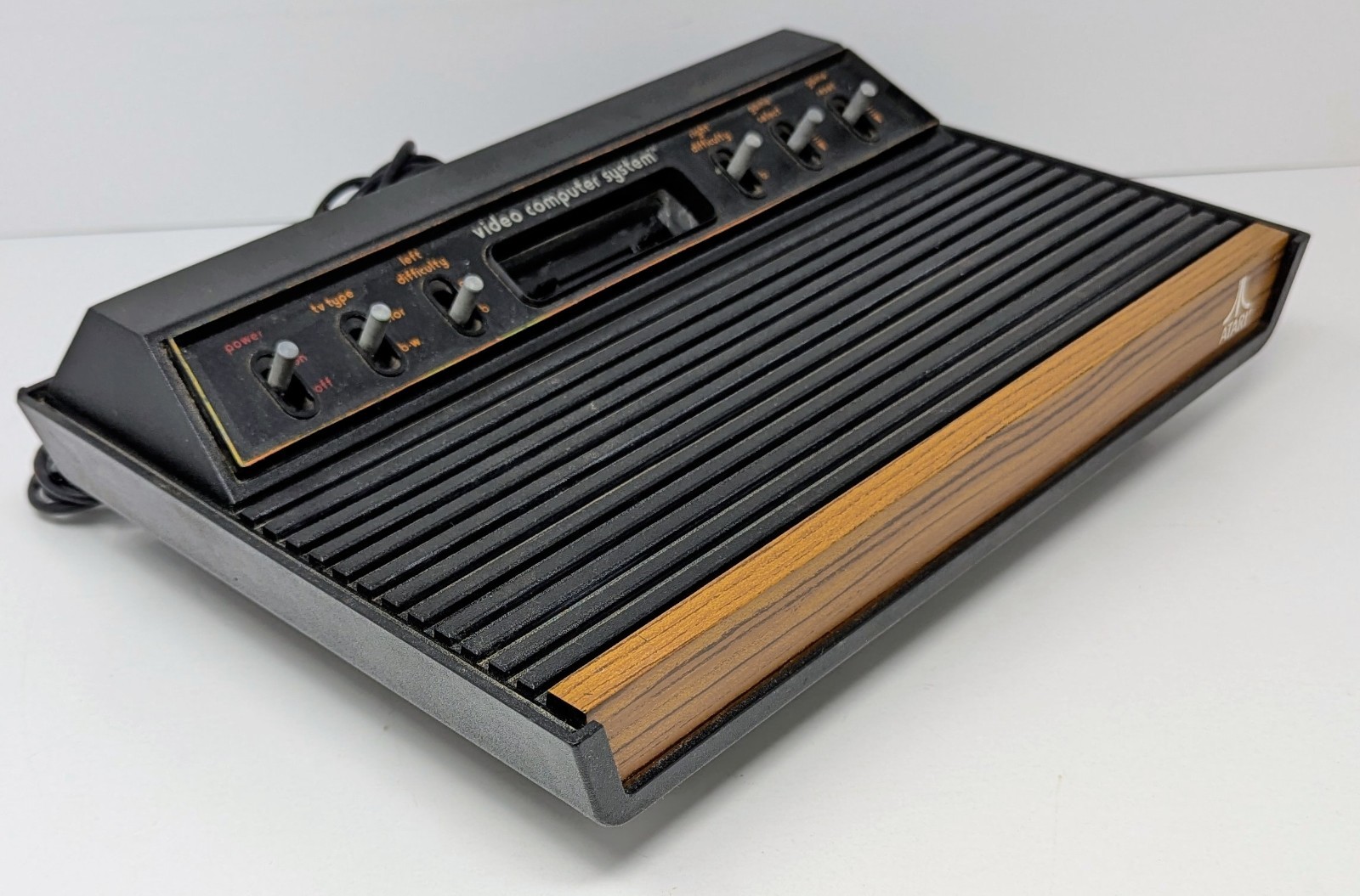 Atari 2600 Light Sixer Console Bundle w/ 5 Games – Jr. Pac-Man & More – Tested!