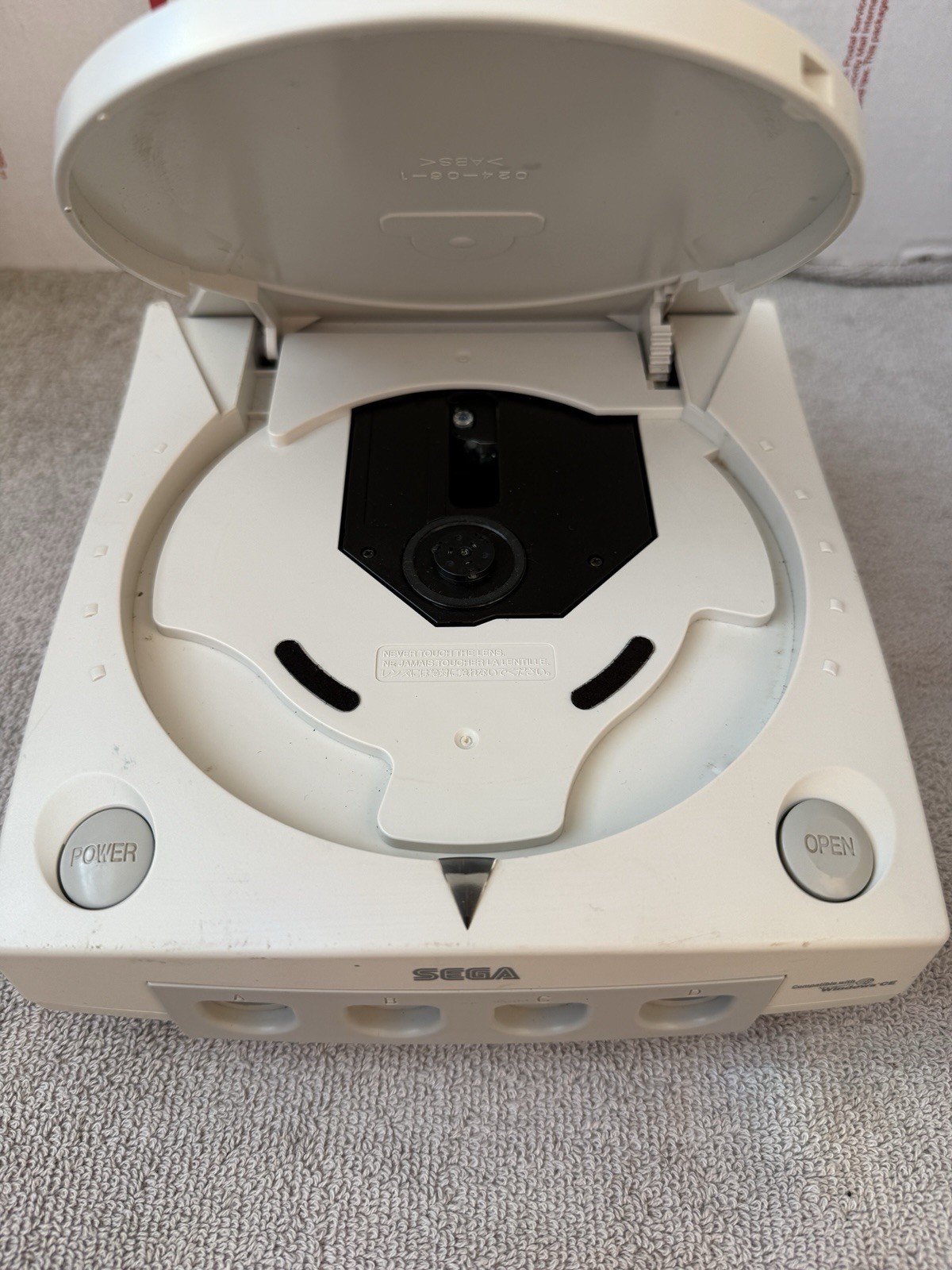 Sega Dreamcast HKT-3020 White Console Only Power Tested Not Reading Discs