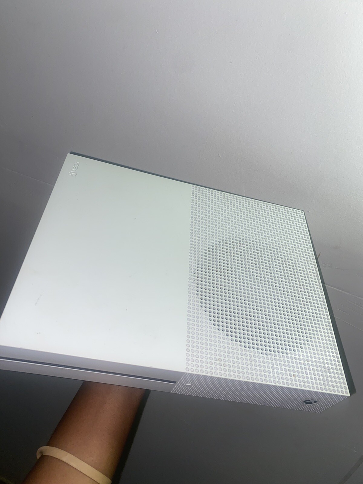 Microsoft Xbox One S 500GB Video Game Console – White (ZQ9-00001)