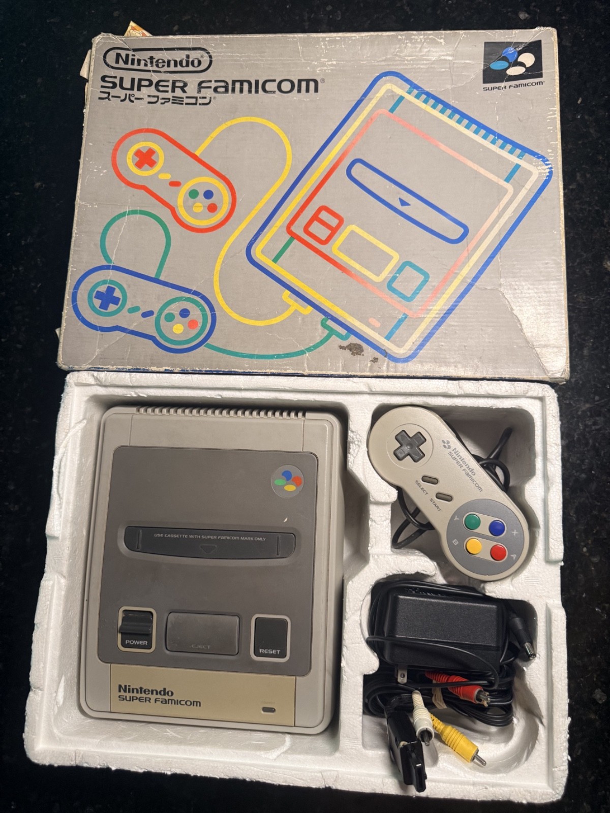 Nintendo Super Famicom SHVC-001 Retro Console – All Wires + Controller