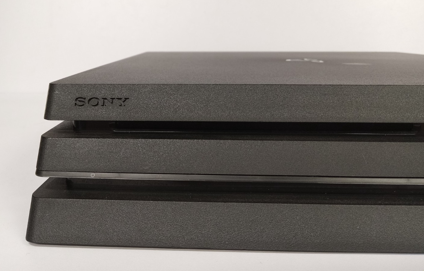 Sony PlayStation 4 PS4 Pro 1TB Console + Cables (CUH-7115B, 2018) Tested, FF #17