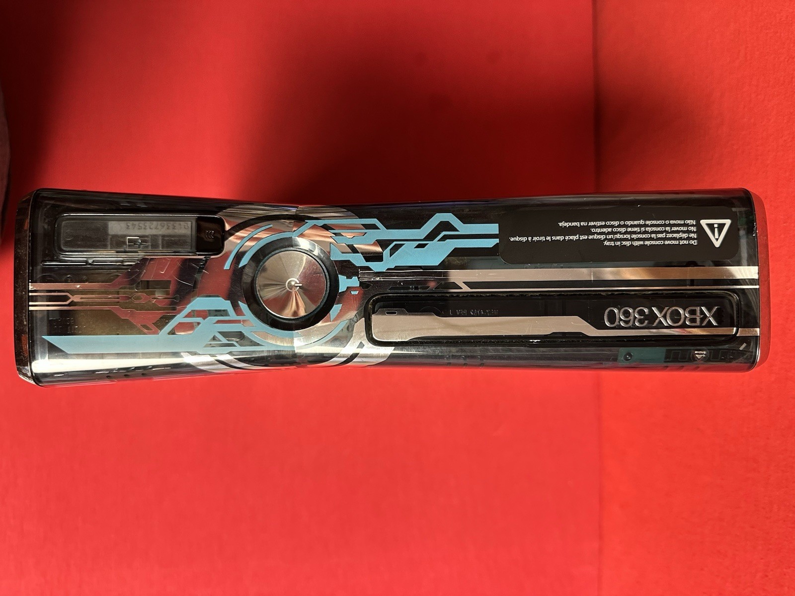 Halo 4 Edition Xbox 360 Slim Console 320 Gb + 2 Controllers