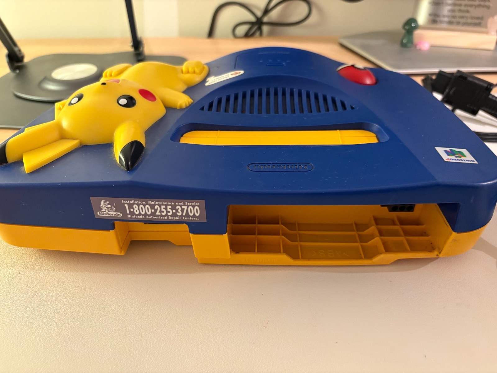 Nintendo 64 Pokemon Edition Video Game Console – Blue/Yellow