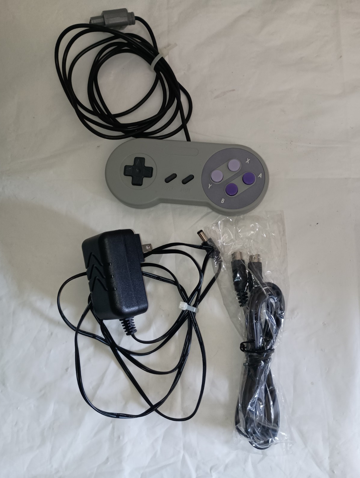 Hyperkin Retron 3 Wireless 2.4GHZ Console for NES Sega Genesis SNES Games TESTED