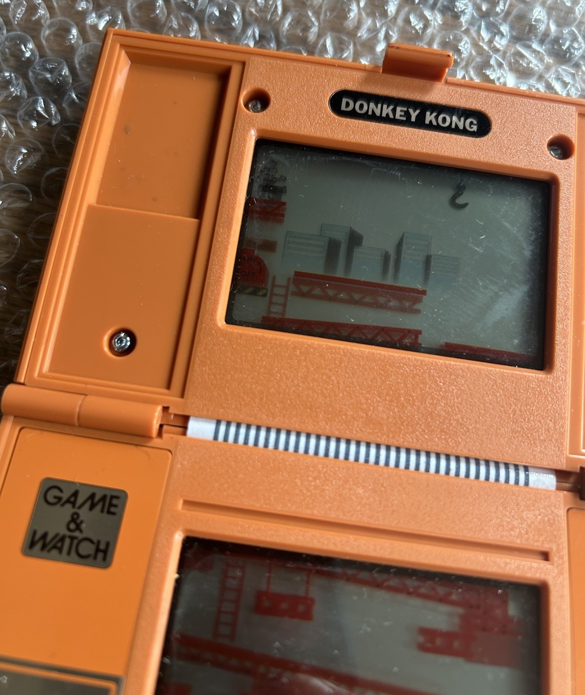 NINTENDO Donkey Kong Game and Watch (DK-52) 1982 WORKING No Batt Cover
