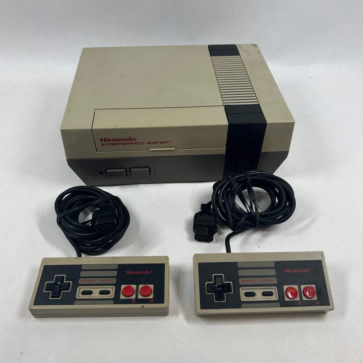 Broken Nintendo Entertainment System Console SNS-001 No Power