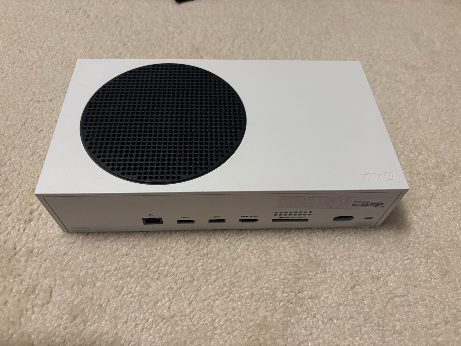 Microsoft Xbox Series S 512GB White Home Console for Xbox Series X|S HDMI