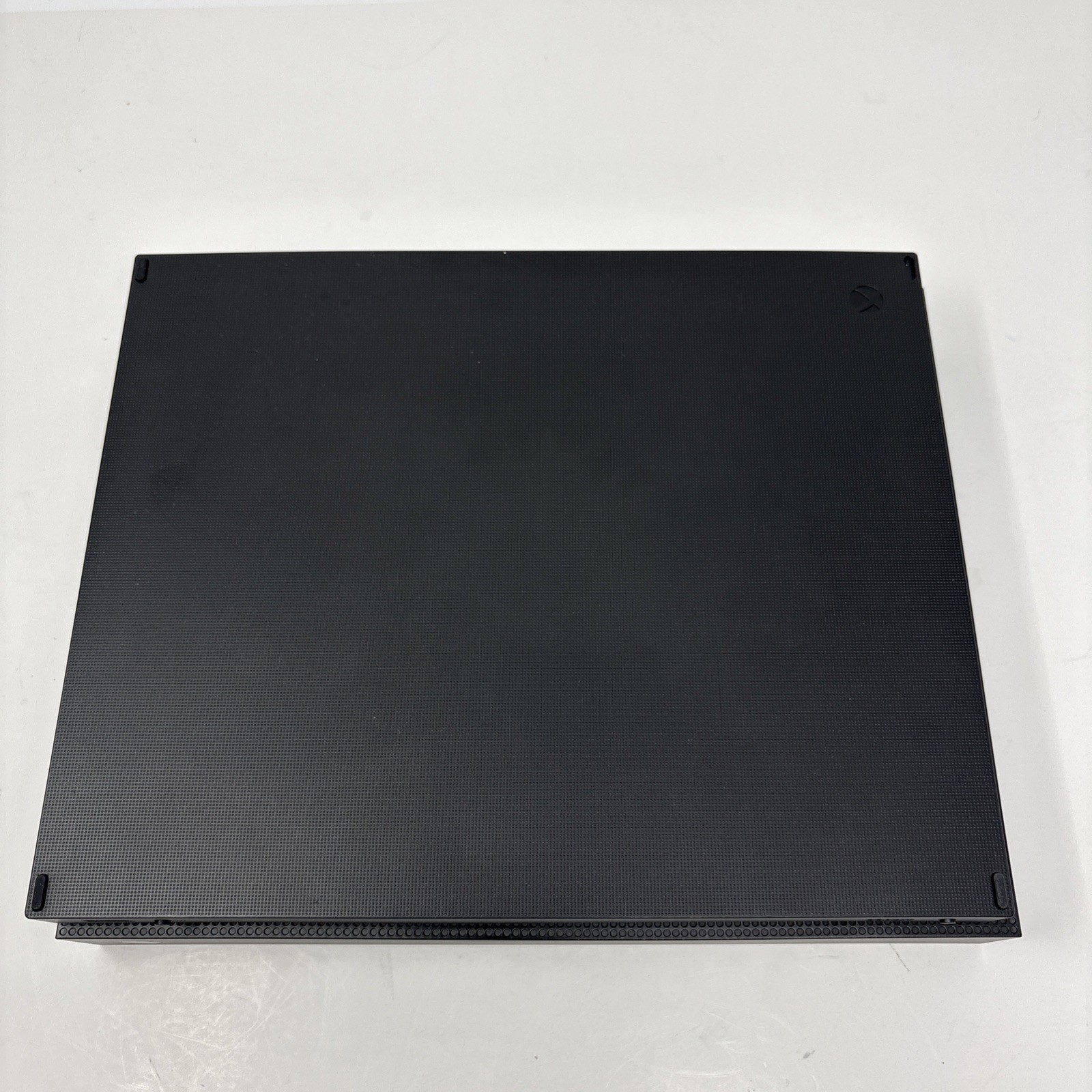 Microsoft Xbox One X 1TB Console Gaming System Only Black – Tested