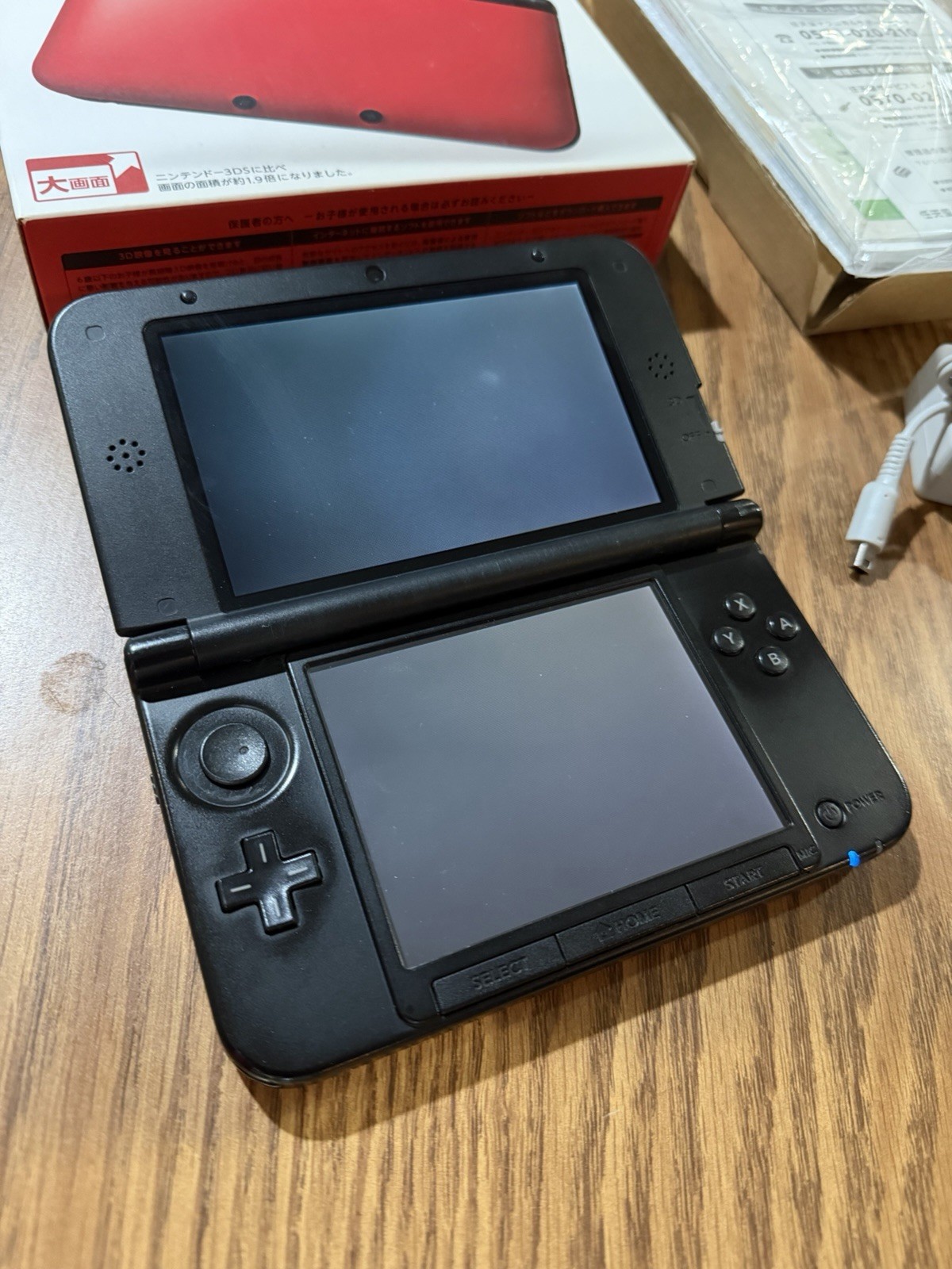 3DS LL Red Black Console in Box Nintendo English, Region Free, 32GB, Games *3D*