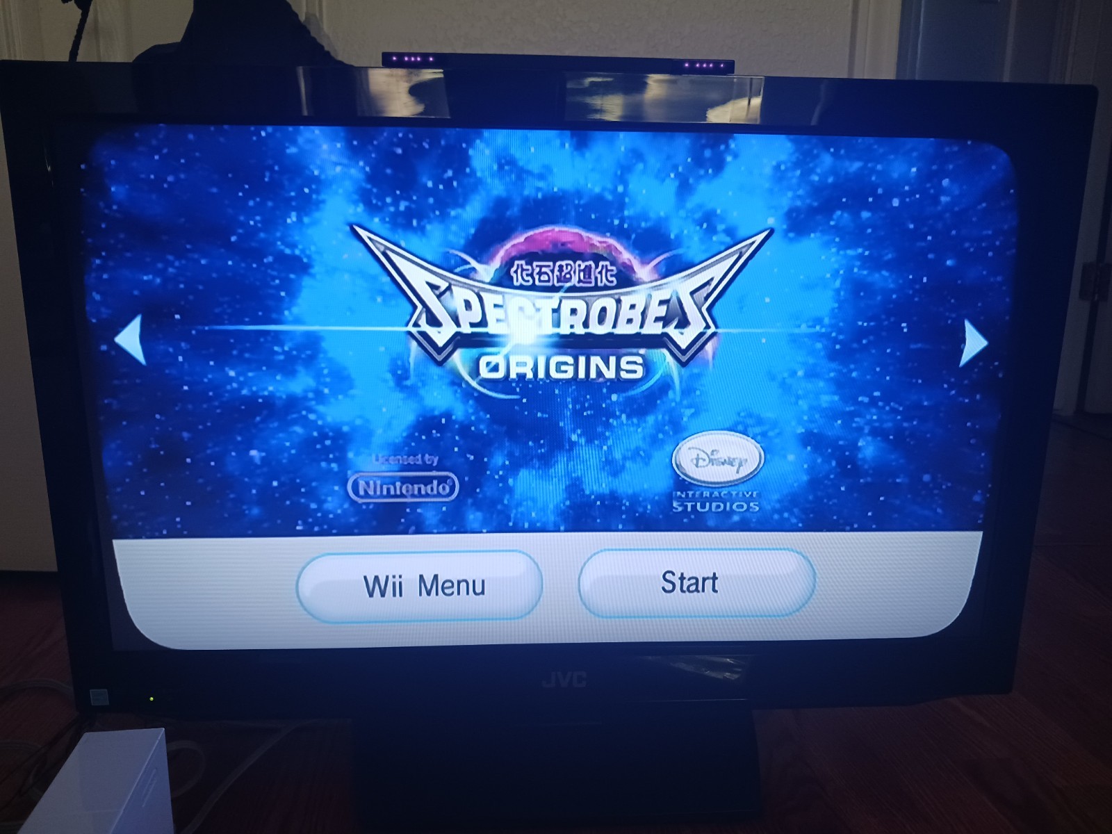 Nintendo Wii Console Bundle (RVL-001) Spectrobes Origins GameCube Compatible