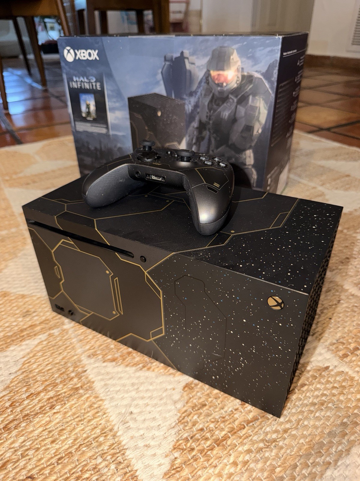 Halo Infinite Xbox Series X Bundle