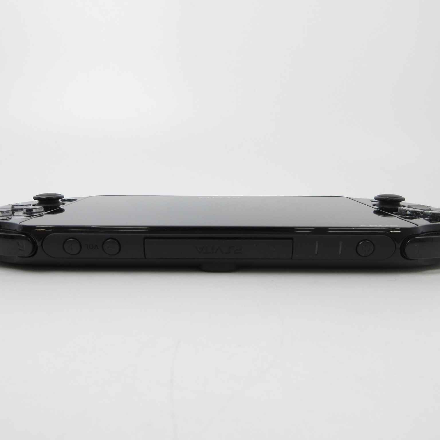 【Near Mint】Sony PS Vita PCH-2000 Black Wi-Fi Model Console only #RET0515/05