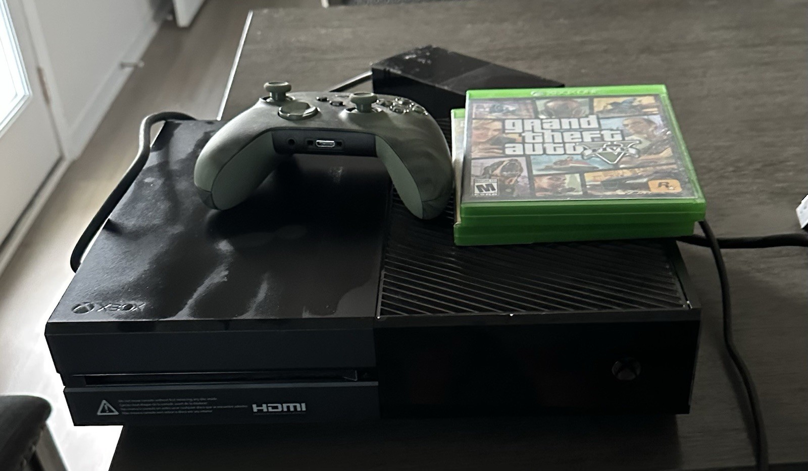 Microsoft Xbox One Black 500GB Console with Power Cable Tested Working. 2 Games