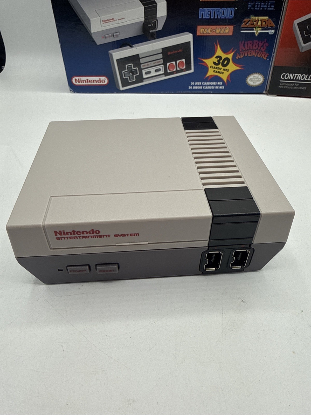 Auth Nintendo Classic Edition Console NES Mini With Extra Wireless Controller