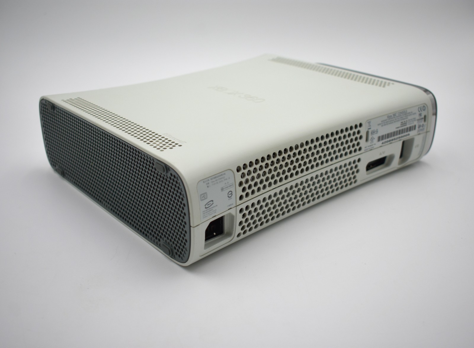 Microsoft Xbox 360 Pro 250GB Replacement Console Only White Cleaned