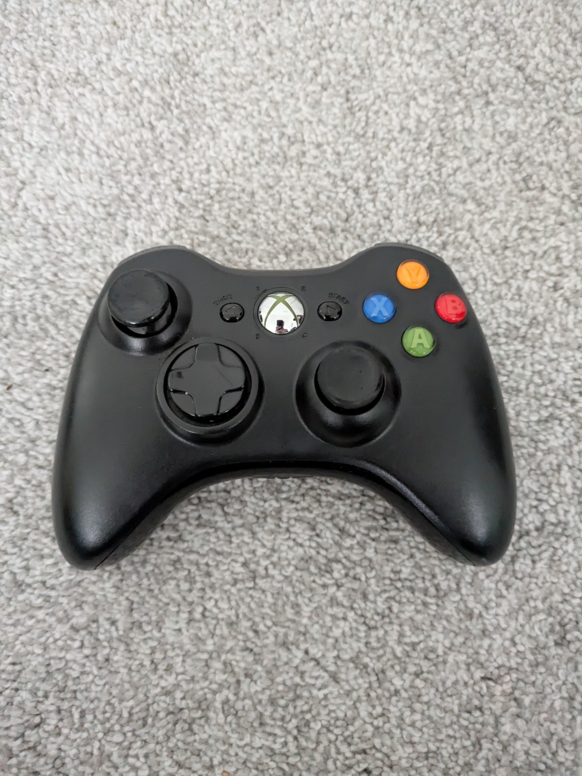 Xbox 360 S Halo 4 Console 320 GB TESTED + power cord, contoller, game READ DESC