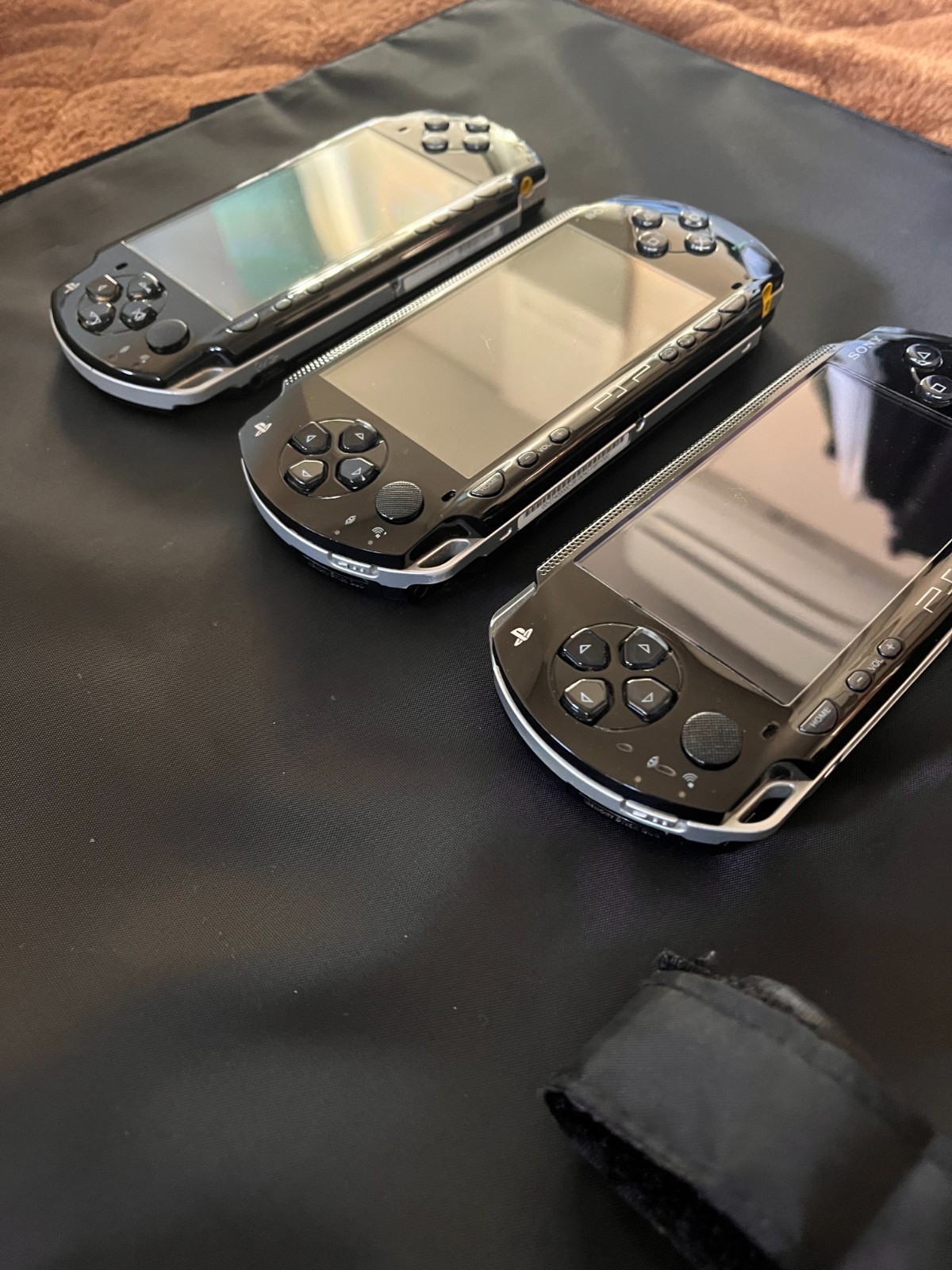 SONY PSP-1000 Black Tested Working 1 Console Bundle Options RANK-B Good