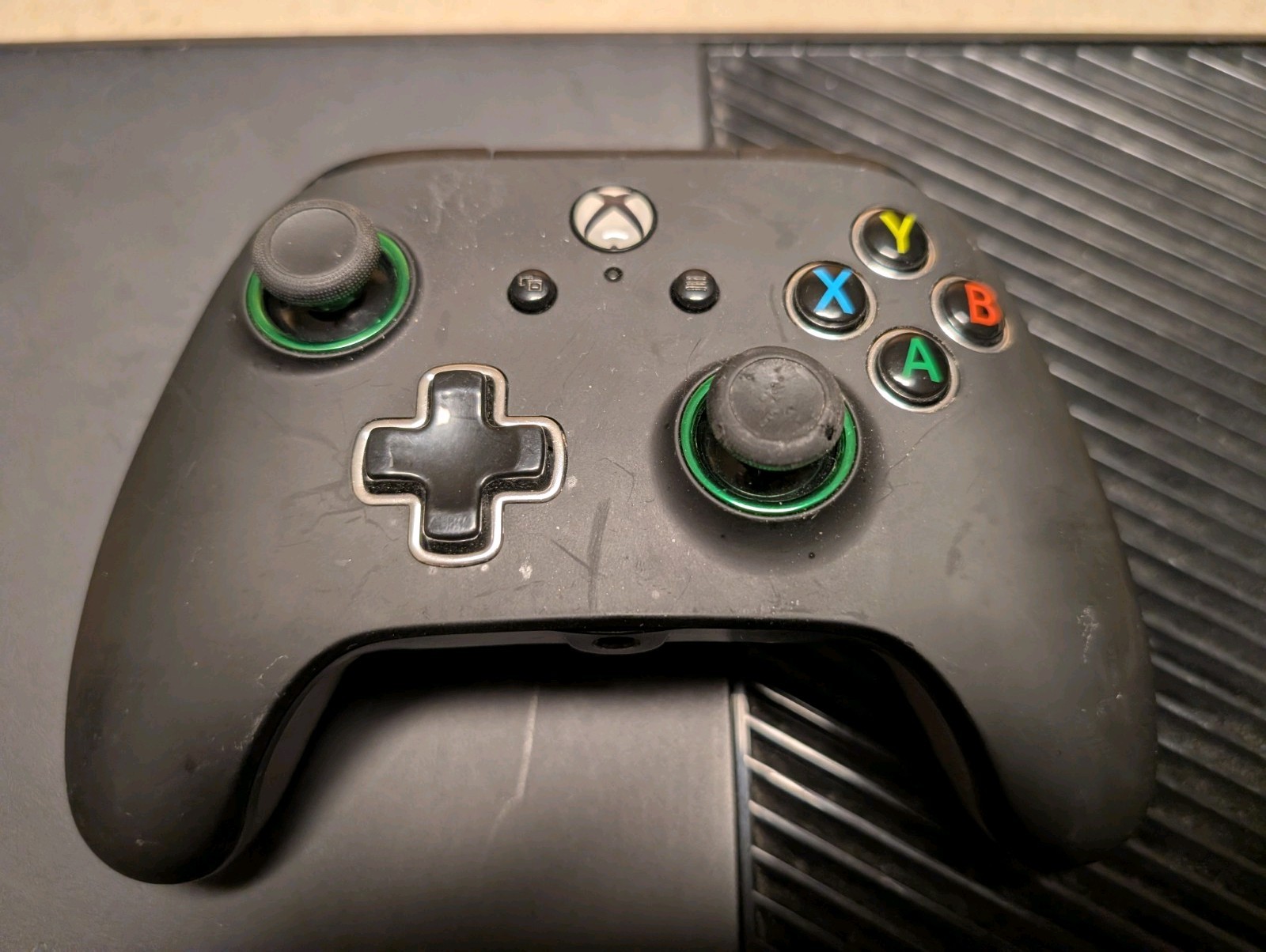 Microsoft Xbox One Console Bundle – Controller And Cables – Tested Working
