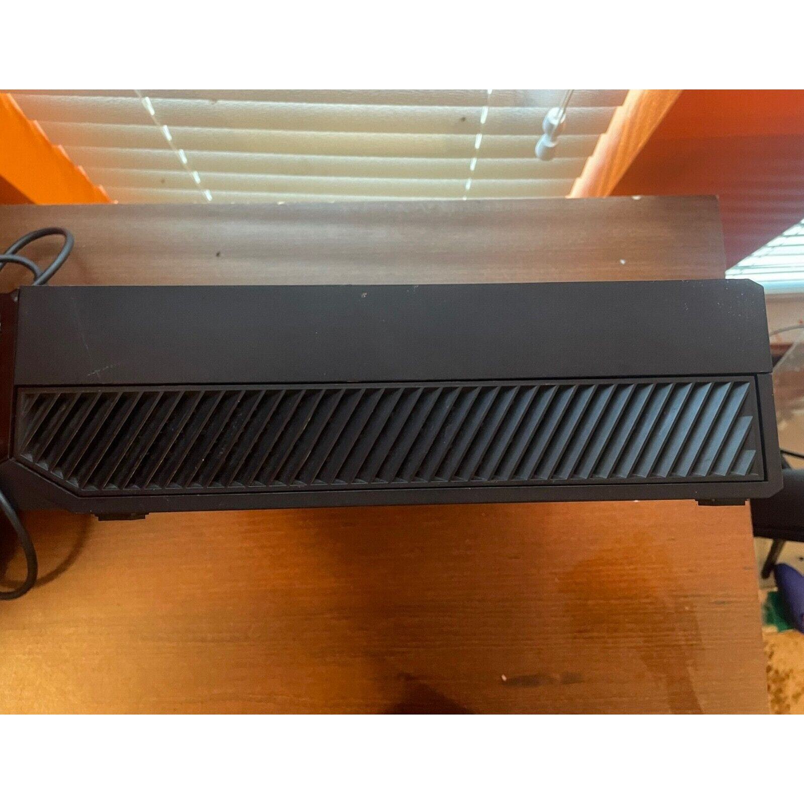 Complete Xbox One Bundle – Excellent Condition, 500GB HDD, NBA 2K16 & 2K18