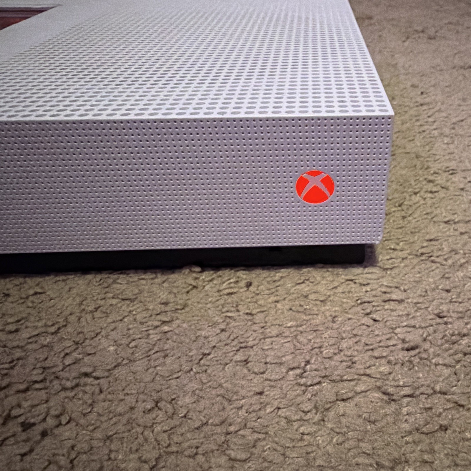 Microsoft Xbox OneS 1TB SSD White Console Red Power LED, Clear Top Internal LEDS