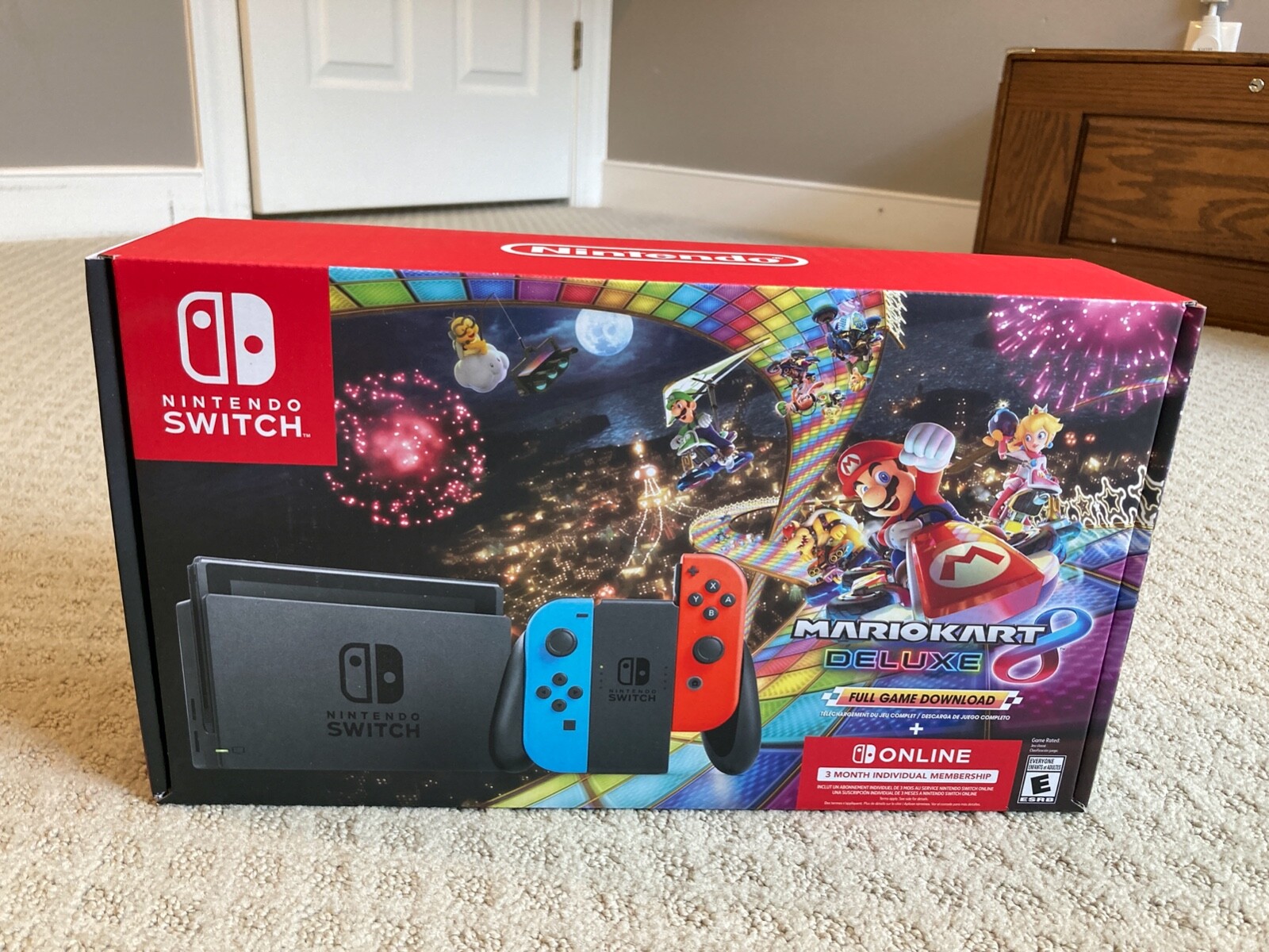 NEW Nintendo Switch Console Mario Kart 8 Deluxe Bundle Neon Blue/Red Joy-Con