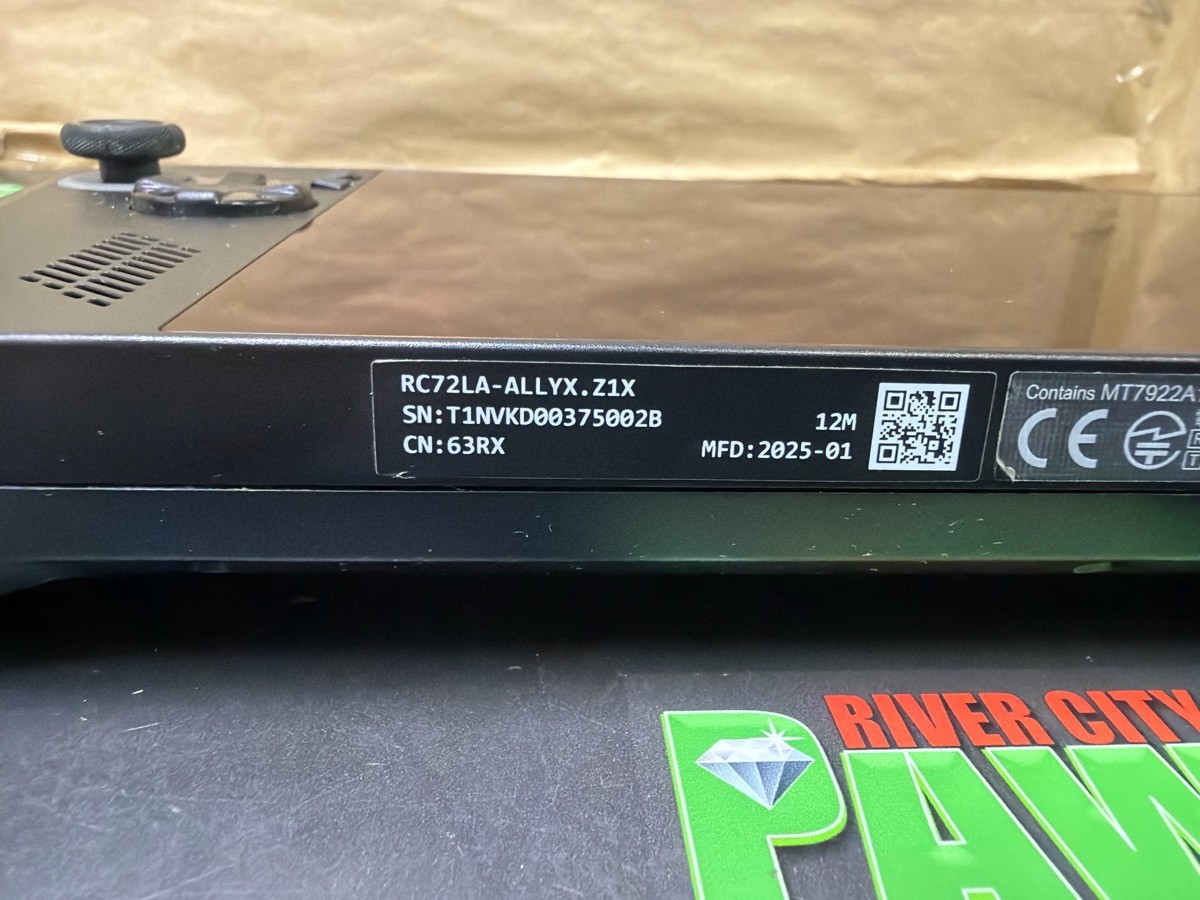 ASUS ROG ALLY X RC72LA 4TB 24GB RAM AMD RYZEN Z1 EXTREME 3.30GHZ AMD (R7A015697)