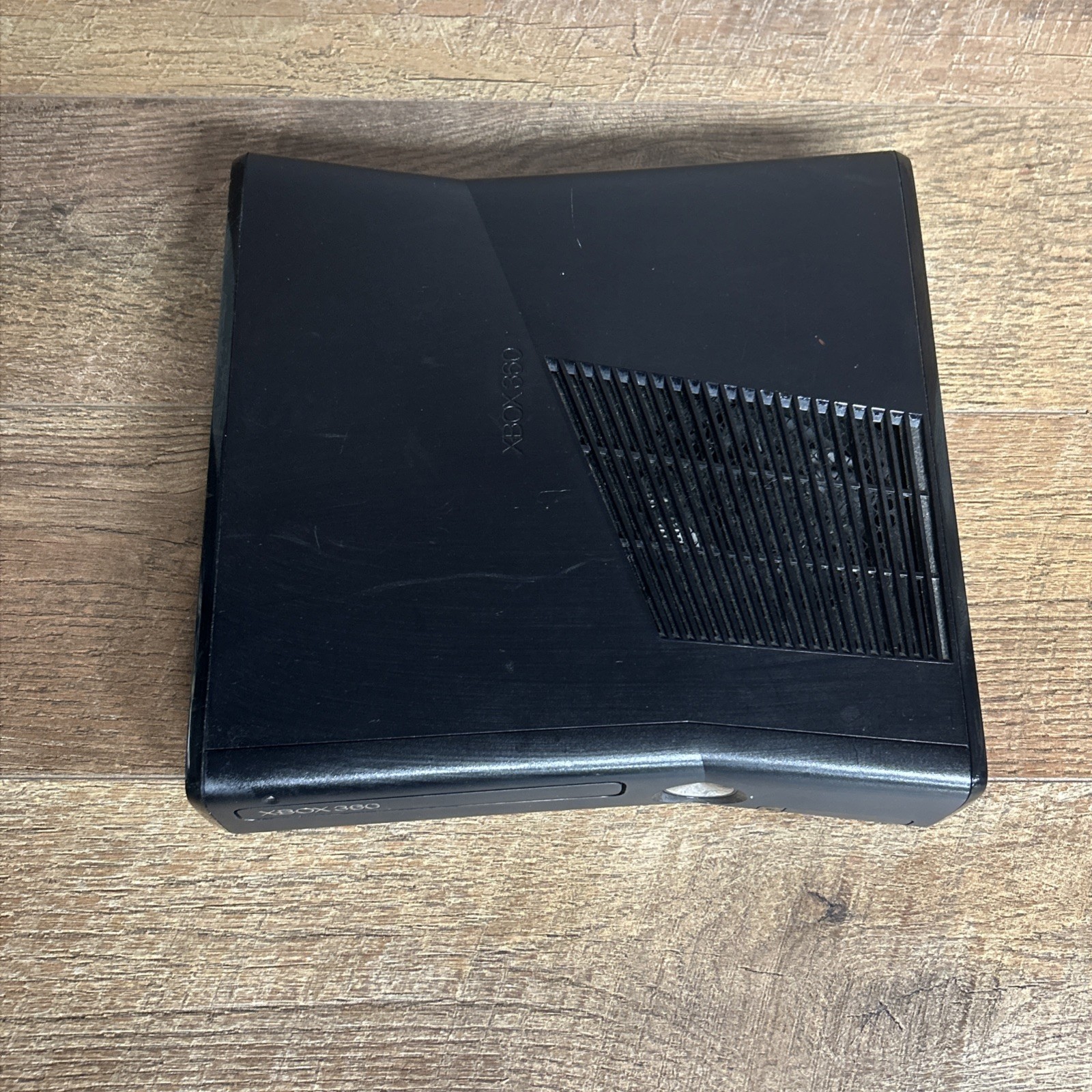 Microsoft Xbox 360 S Console [1439] Gaming System Console Only – No Harddrive