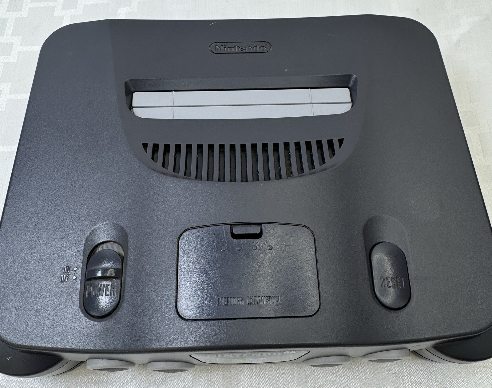 Nintendo 64 Console Bundle NUS-001 USA NS1 Serial # with Controller & Cables