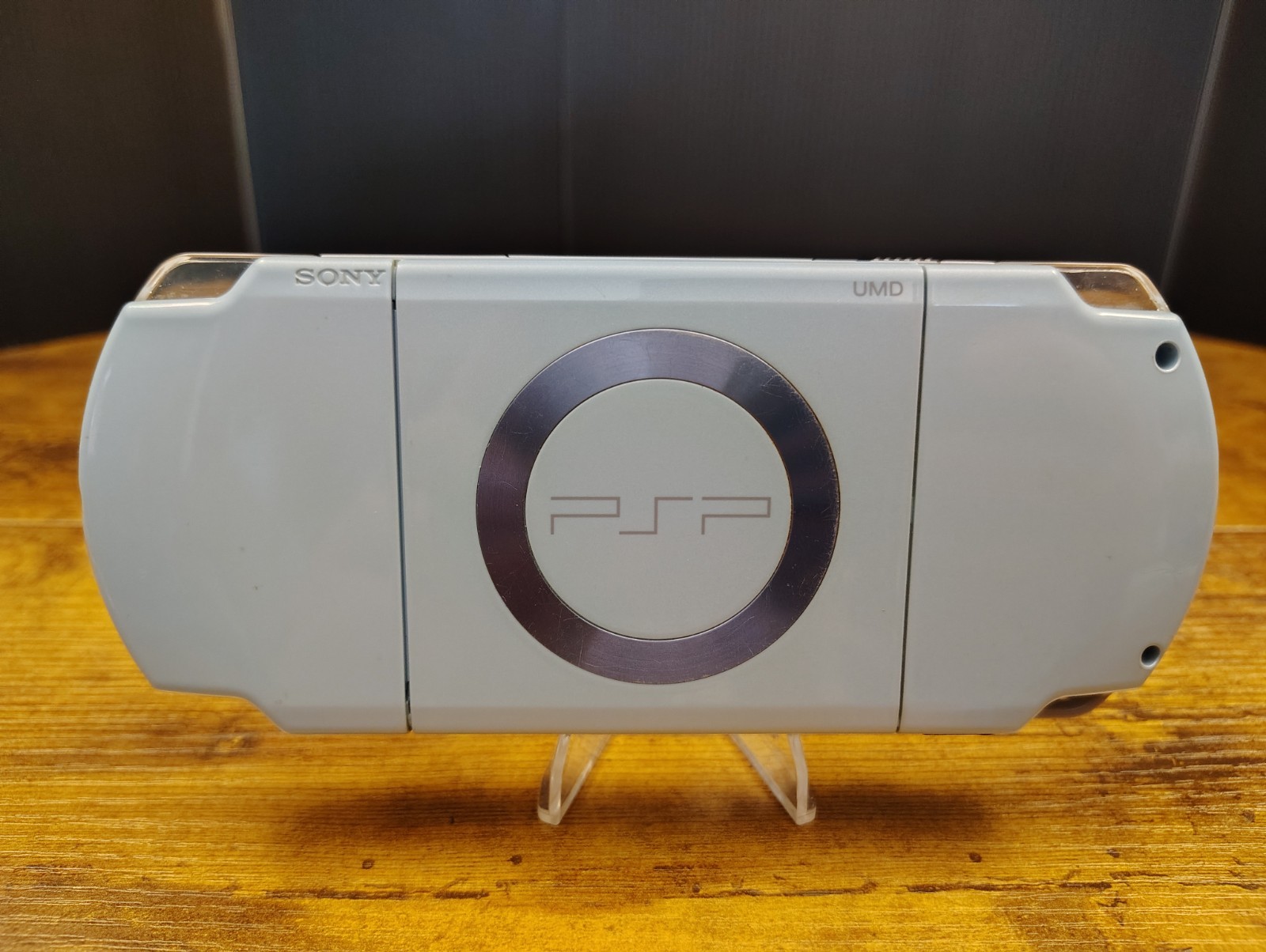 SILVER Sony PSP 2000 System Bundle With Games, Movies, And Cases