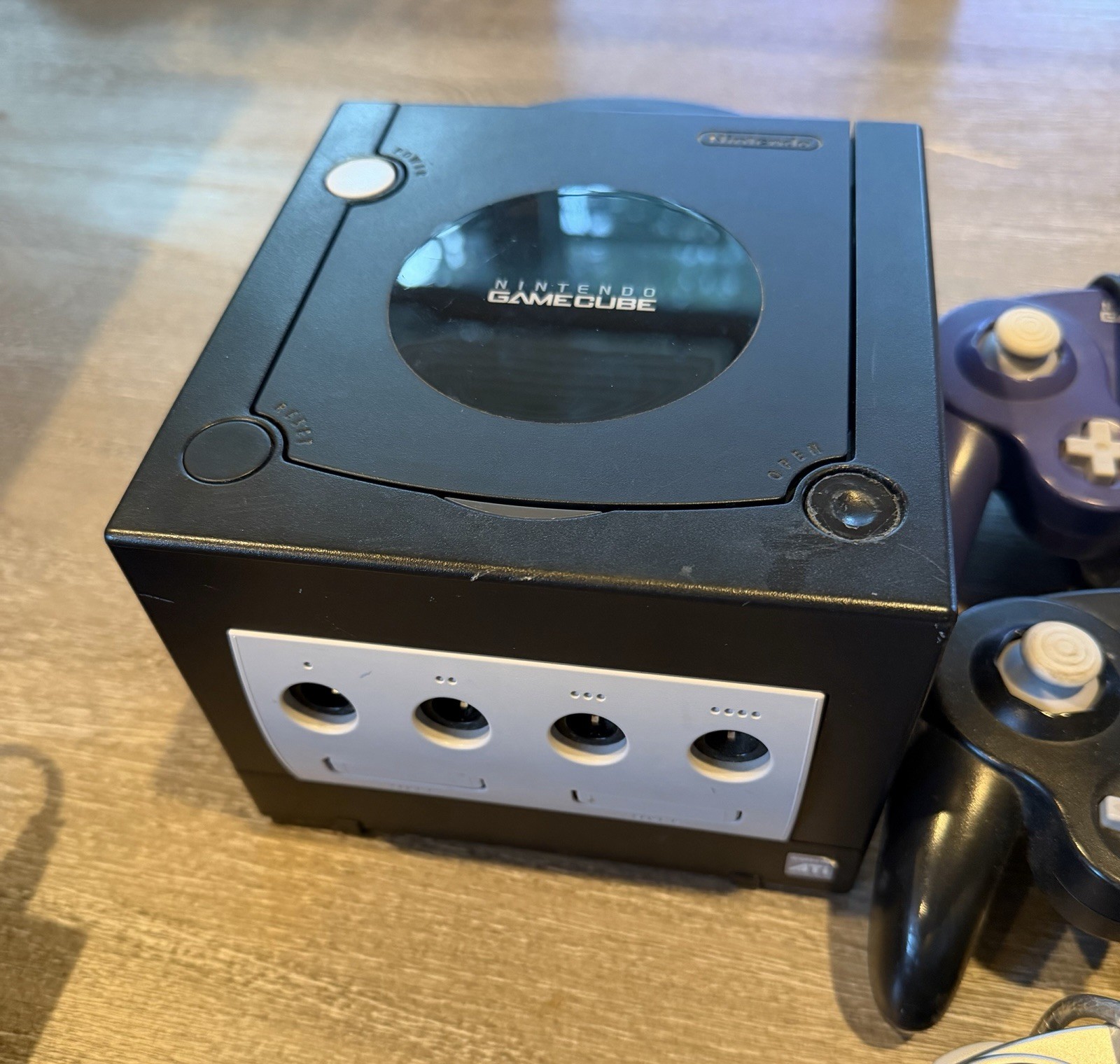 Nintendo GameCube Black Console (USA) w/ 5 Controllers, Memory Card + New Cables