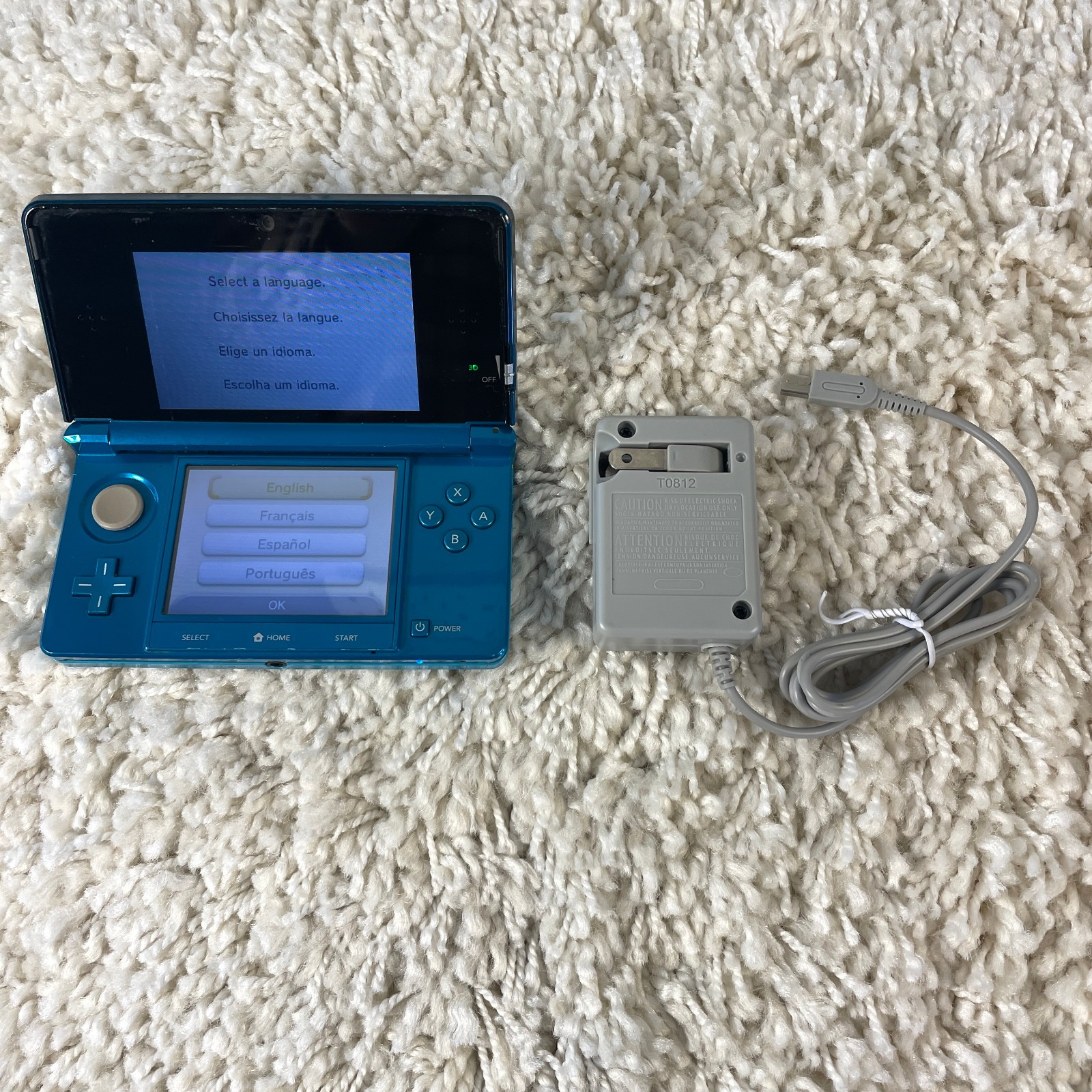 Nintendo 3DS Aqua Blue Handheld Handheld Console System CTR-001 Tested