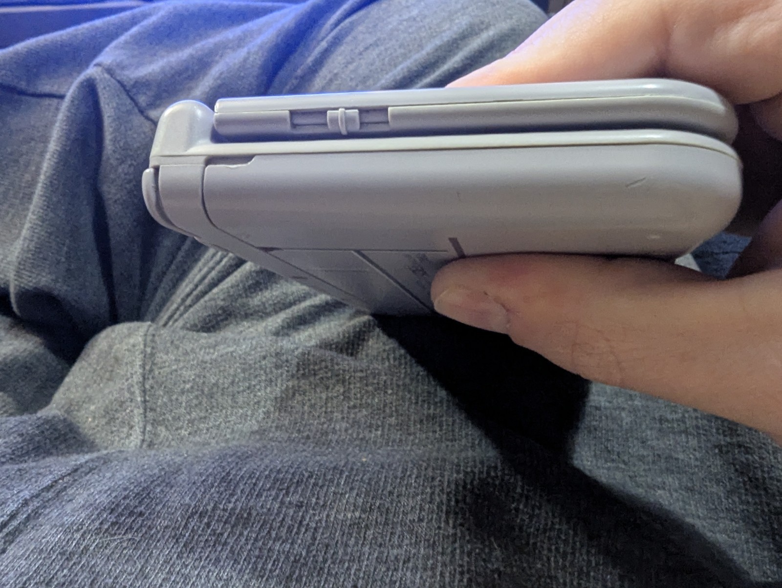 Nintendo New 3DS XL SNES Edition Gray Purple (parts/repairs only)