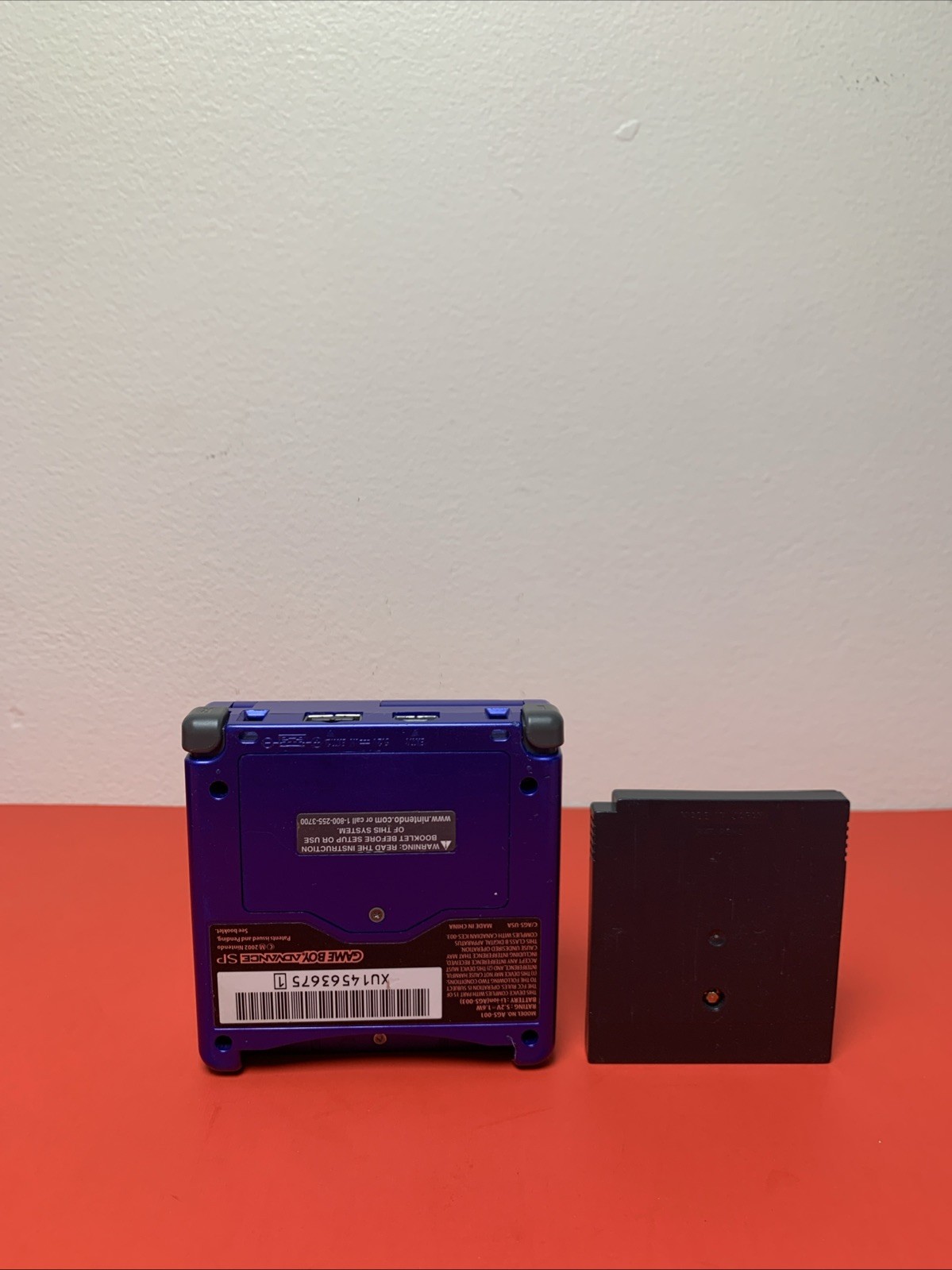 Nintendo Game Boy Advance SP AGS-001 2002 with Frogger Game & Charger