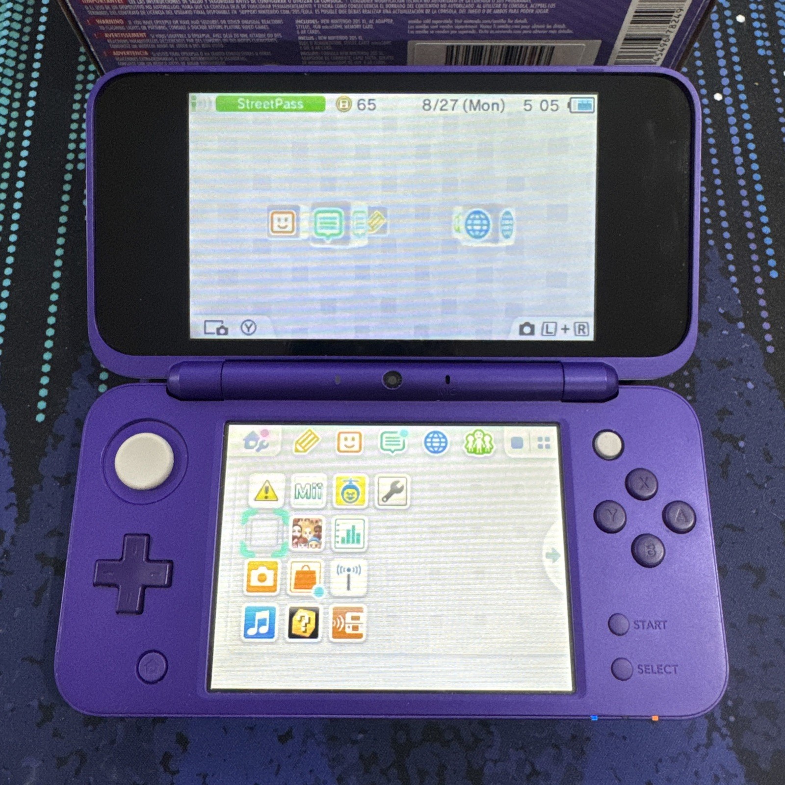 Nintendo 2DS XL Mario Kart 7 Console Bundle Handheld Purple/Silver With Box