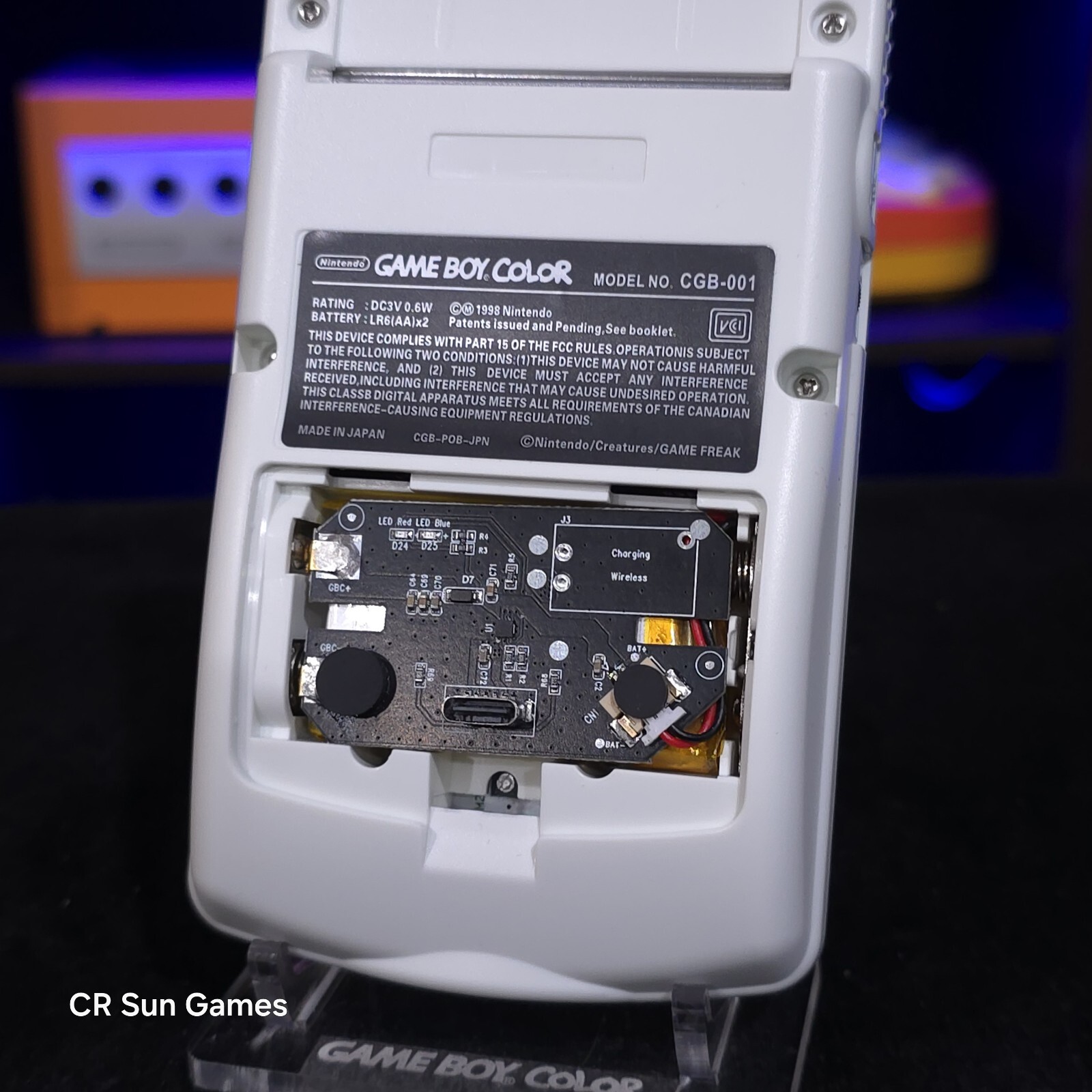 White Gameboy Color Console OLED Touch Screen And USB-C Rechargeable Battery