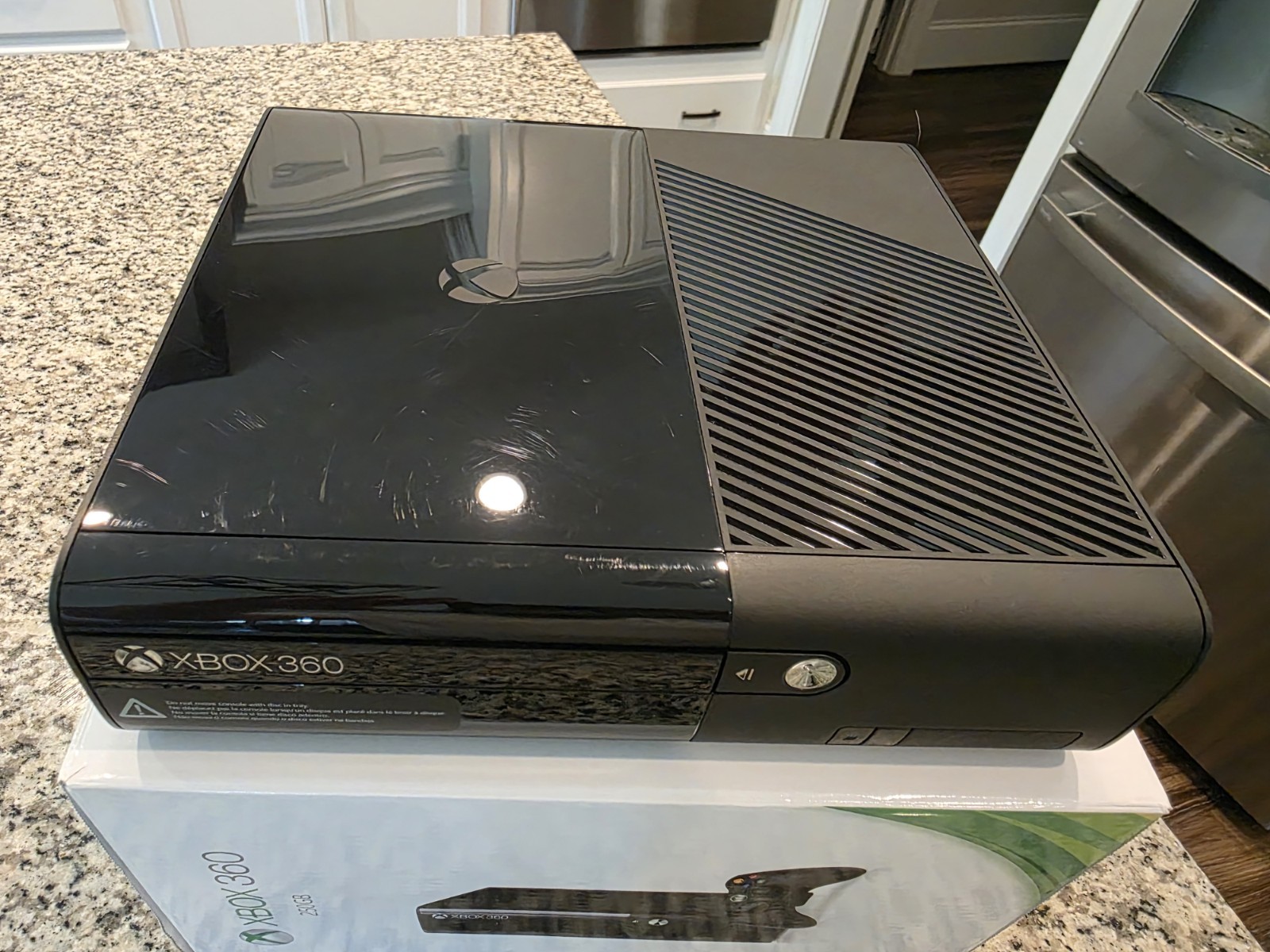 Xbox 360 E 250GB Console