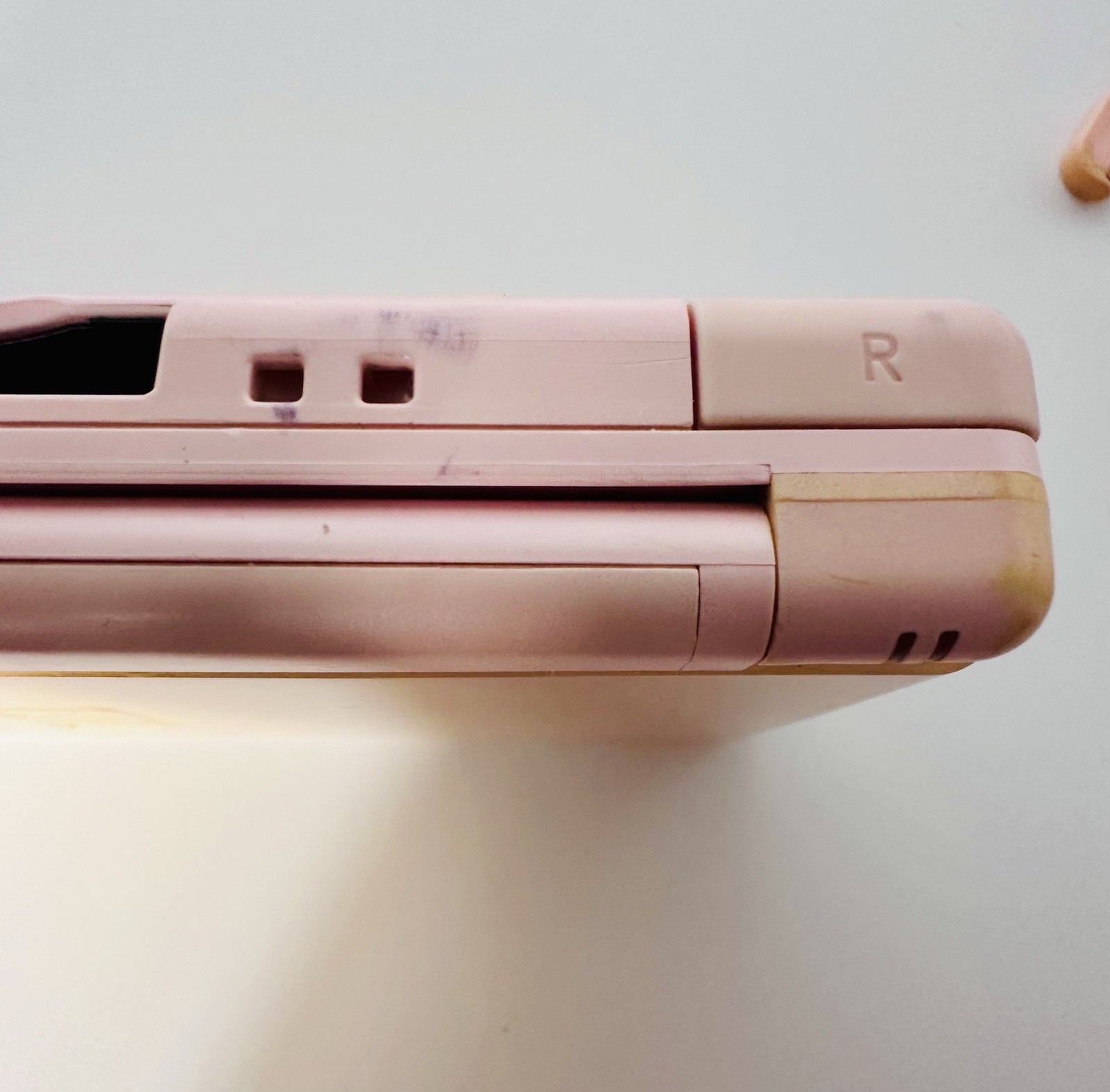 Nintendo DS Lite Pink Handheld Console Touchscreen Dual Screen with Stylus