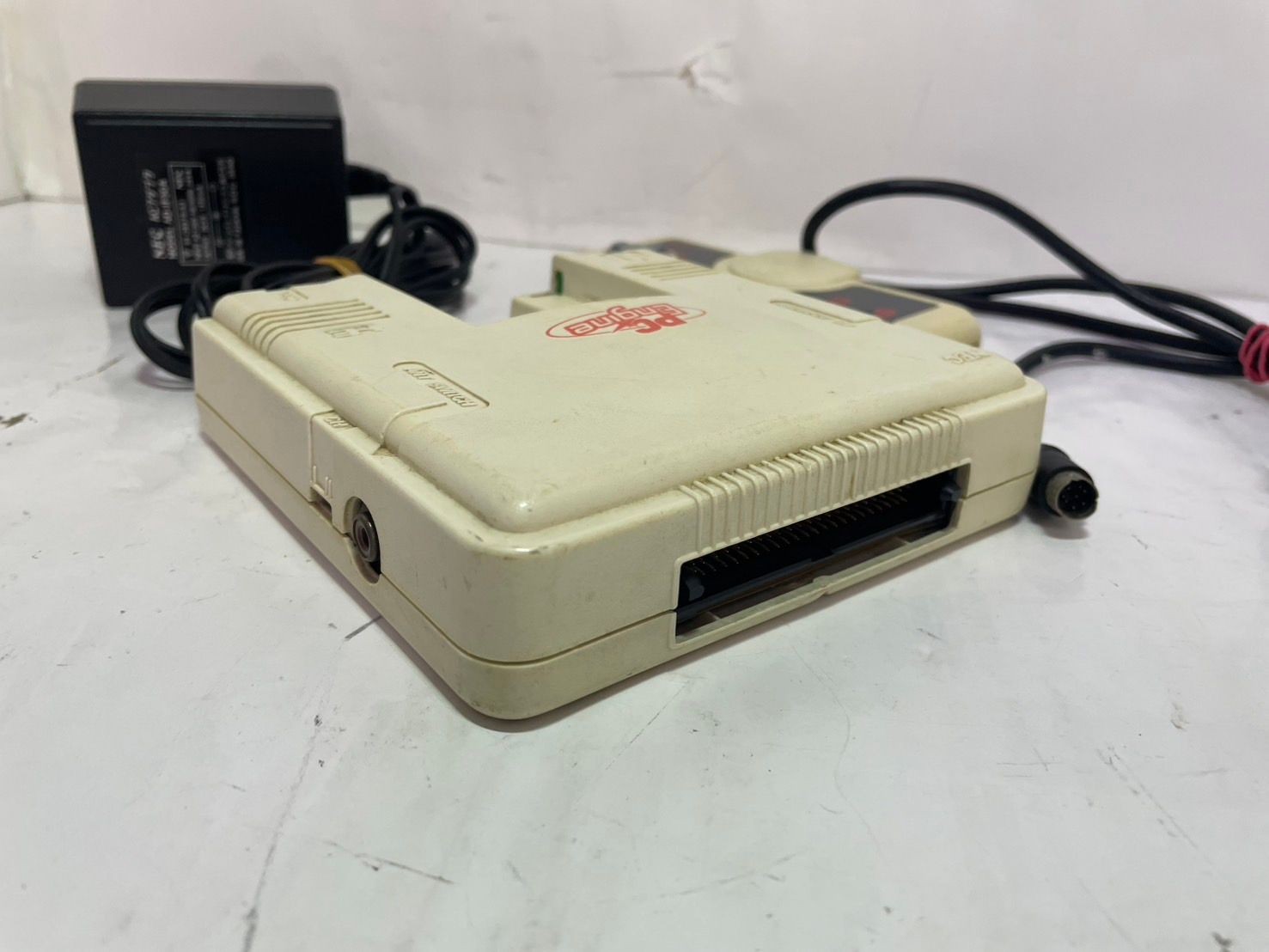 NEC Home Electronics PC engine HuCARD Game consoles white B589