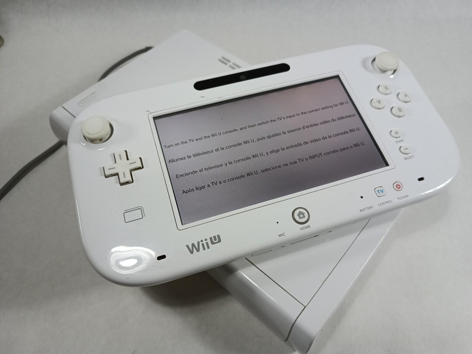 Nintendo Wii U 8GB Handheld System Mario Kart 8 Super Mario 3d World