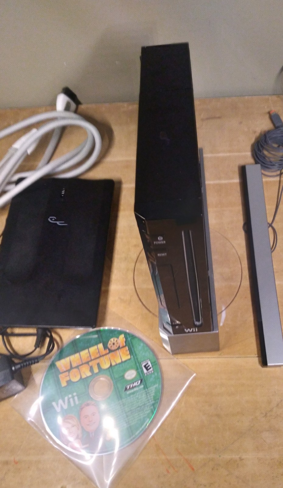 Nintendo Wii Model RVL-001 2006 Console Bundle – Tested